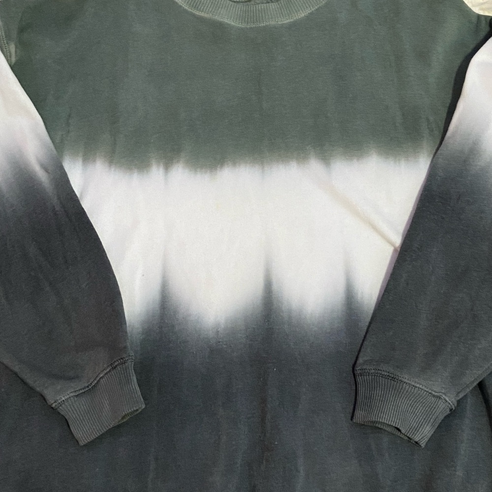 Girls tie dye green, white, gray gradient oversized sweatshirt